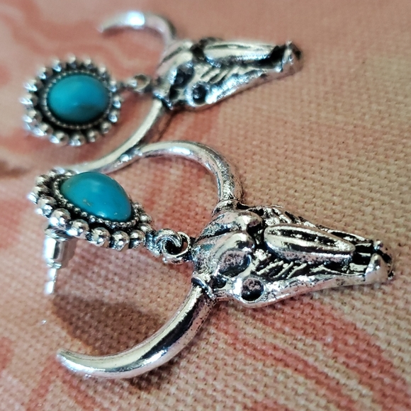 (B) Gypsy Turquoise Bull Earrings Boho Earrings Cowgirl Western Vaqueras - Picture 4 of 9
